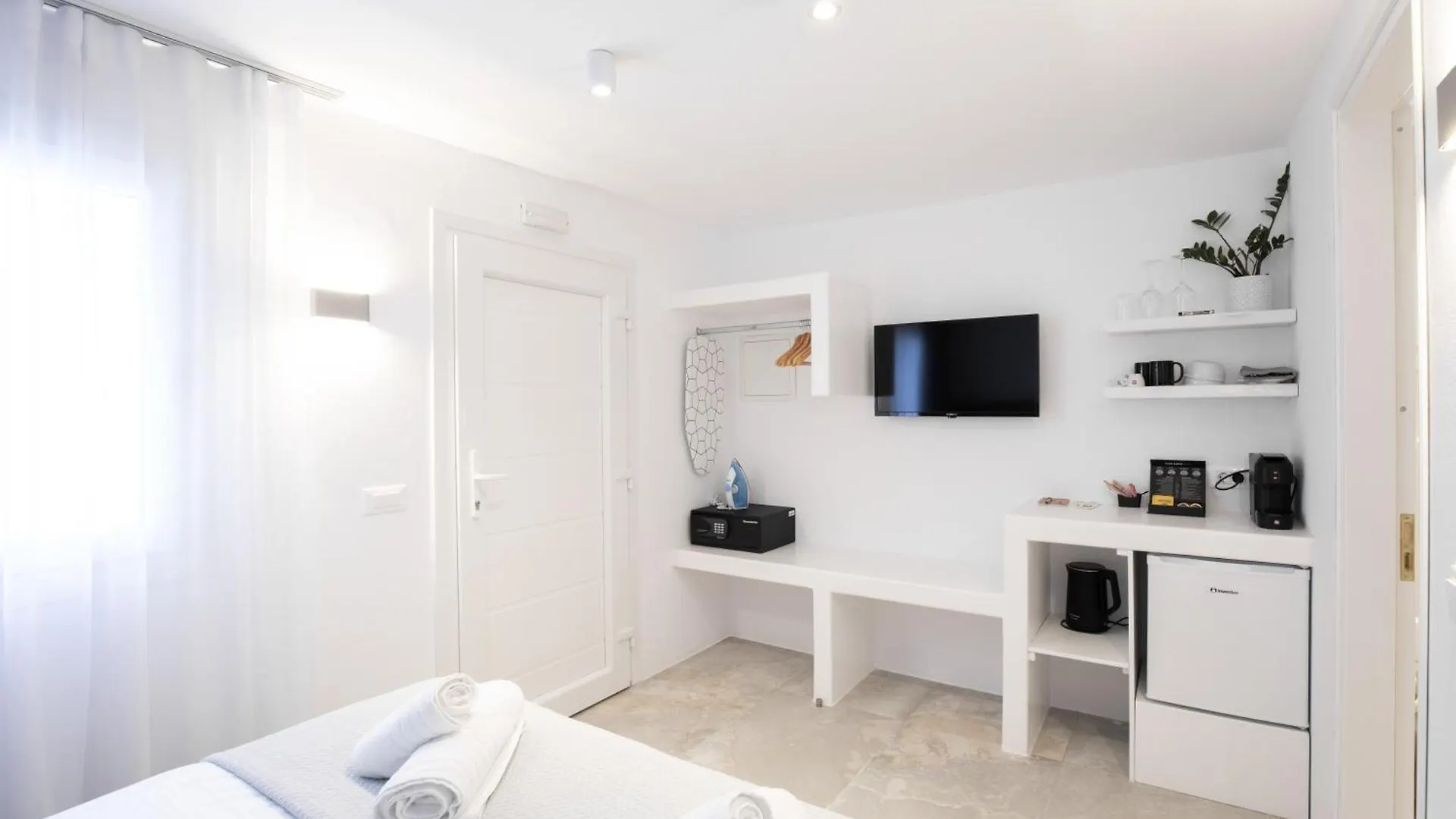 Aparthotel Mytheo Mykonos Town